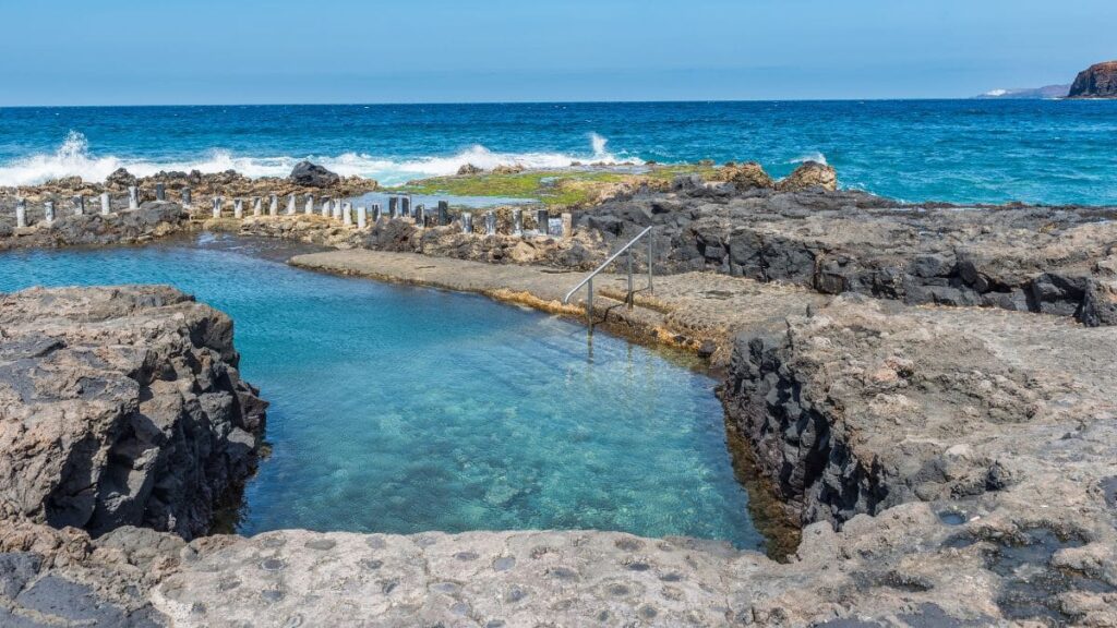 Piscinas naturales de Agaete, en Canarias Idealista