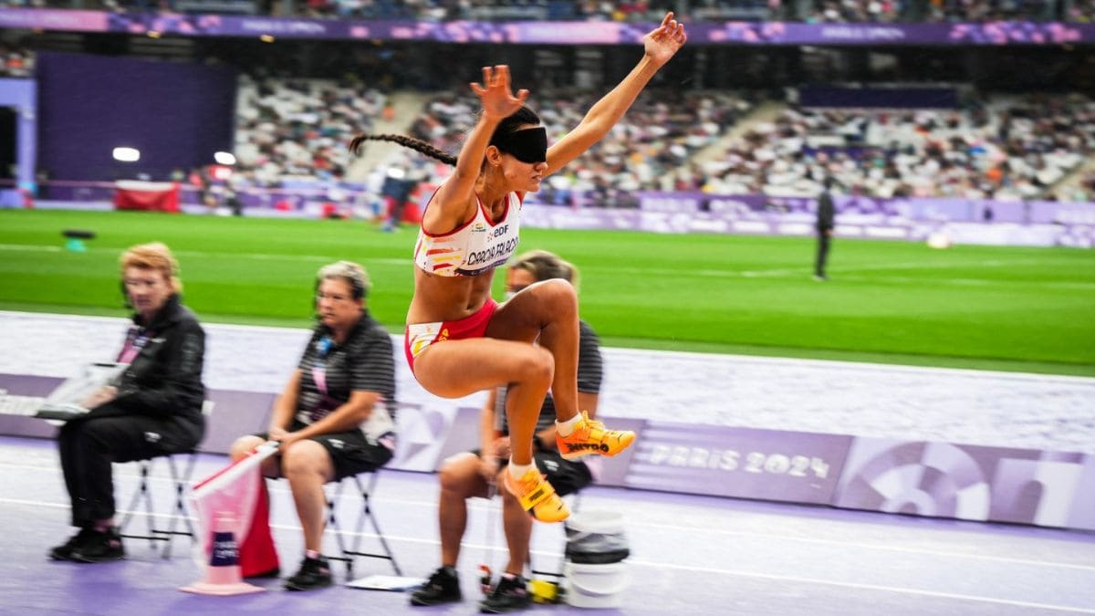 Alba García logra la medalla de bronce en salto de longitud T11 en los