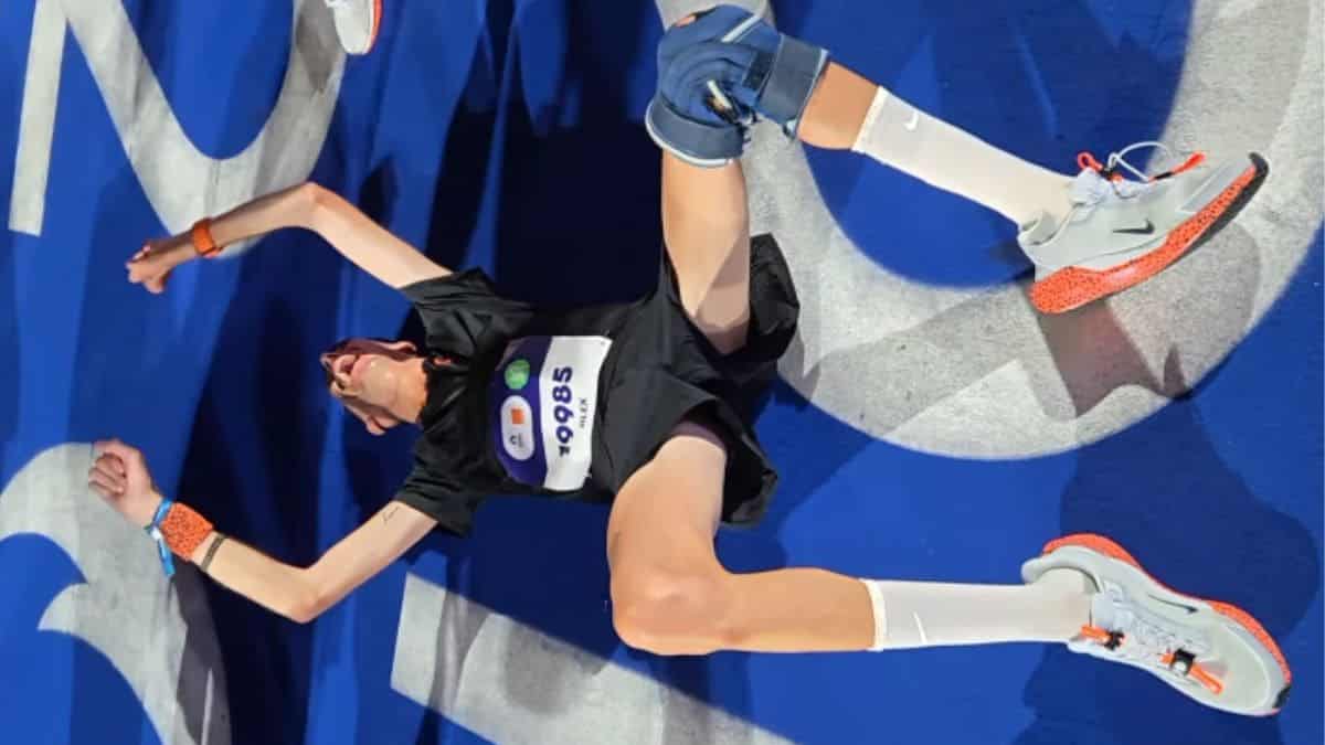 Álex Roca, el atleta con parálisis cerebral que ha terminado la prueba de  'Marathon pour tous' de París 2024