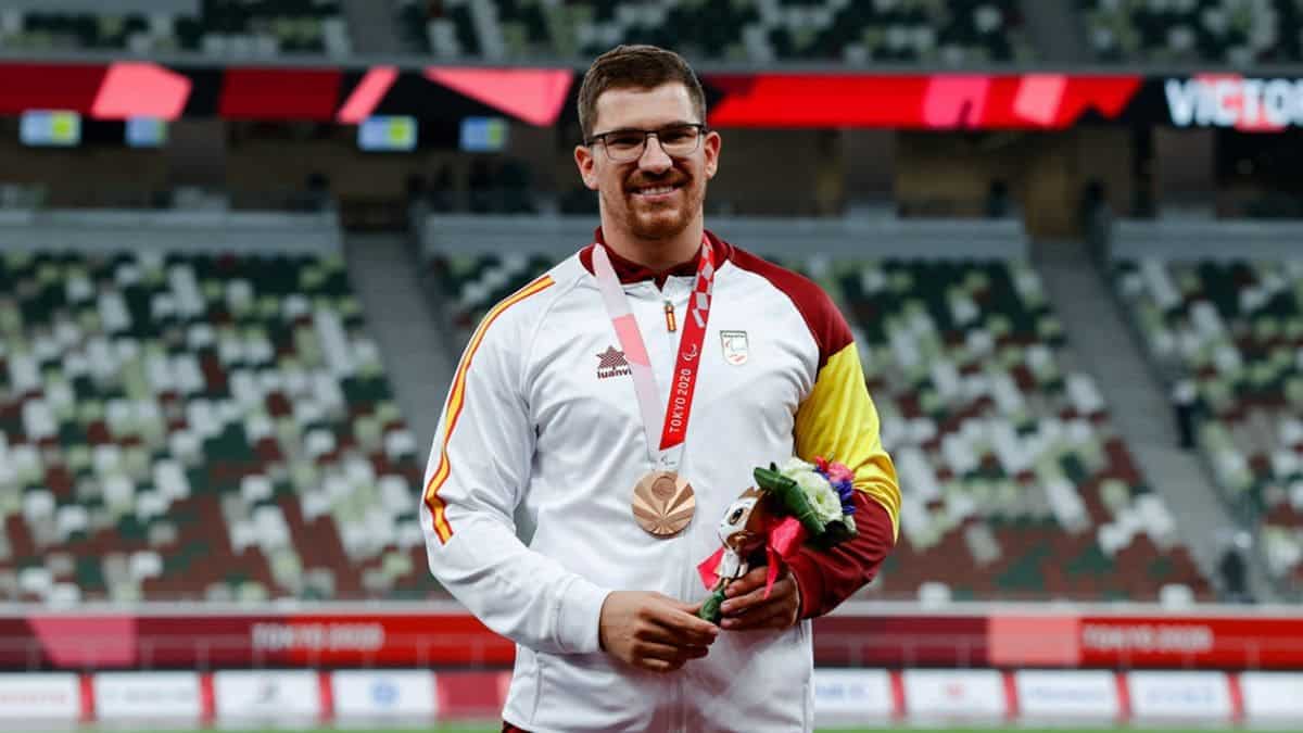 Héctor Cabrera, medallista de bronce en los Juegos Paralímpicos