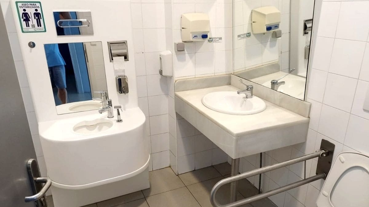 La Feria Internacional de Muestras de Asturias contará con cuartos de baños accesibles para personas ostomizadas