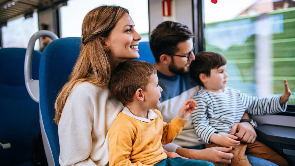 Viaje con descuento para grupos en Renfe