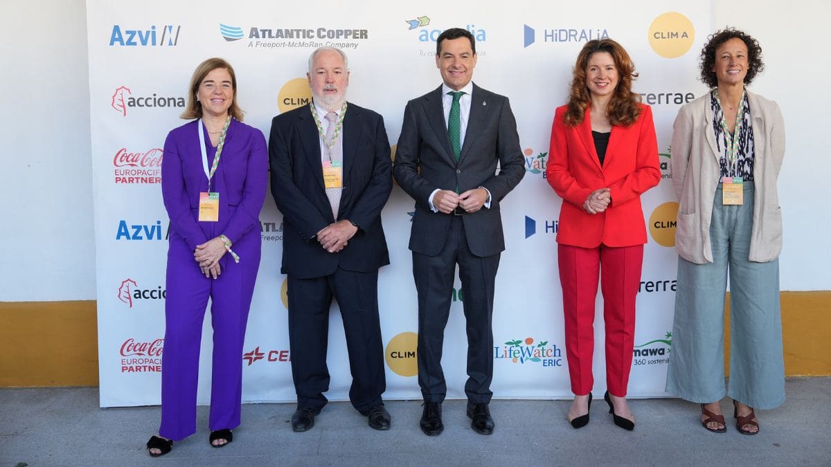 Juanma Moreno en la inauguración del I Congreso Internacional sobre el Cambio Climático / Foto Junta de Andalucía