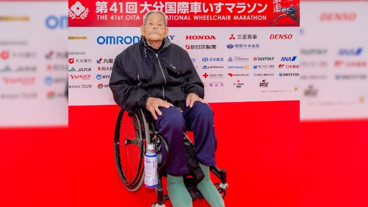 Kudo Kinjiro, el hombre en silla de ruedas de 98 años que corre la Maraton de Japón