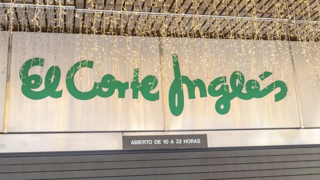 El Corte Inglés cambia su horario: A esta hora cierra sus establecimientos el 24 de diciembre