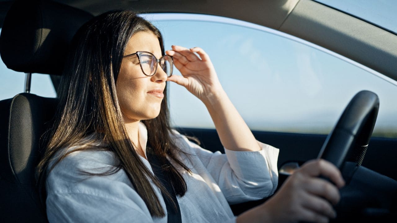 Multa de la DGT por usar gafas no homologadas