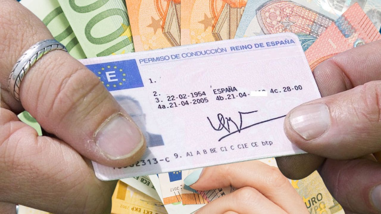 Solicita hasta 1.300 euros para obtener el carnet de conducir en 2025